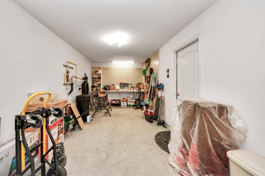 3 Car tandem garage.