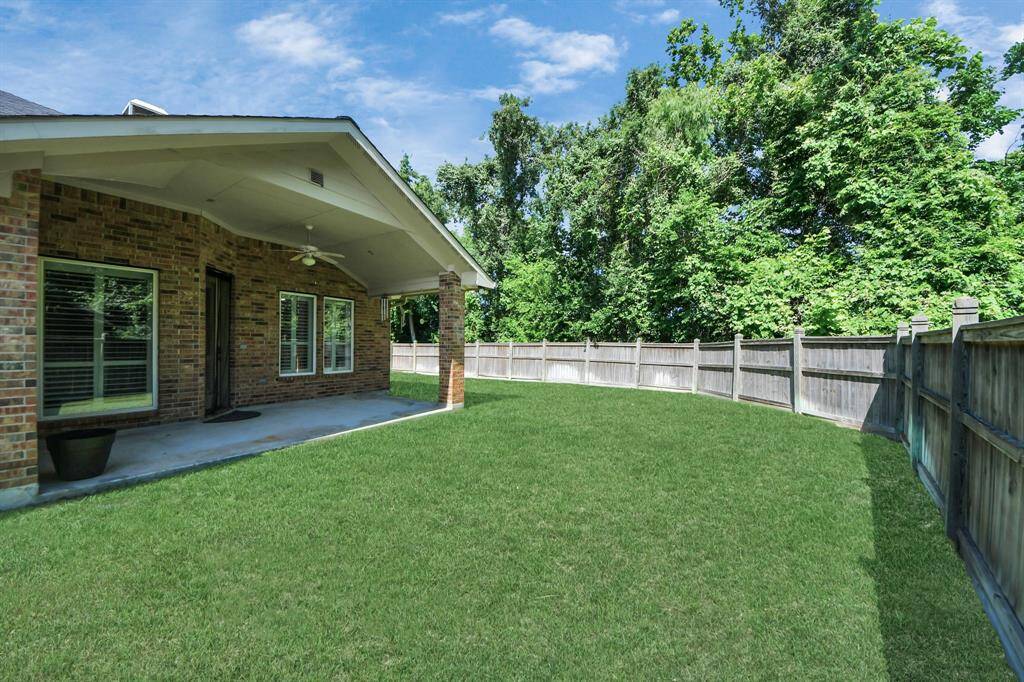 Great size yard with no back neighbors.