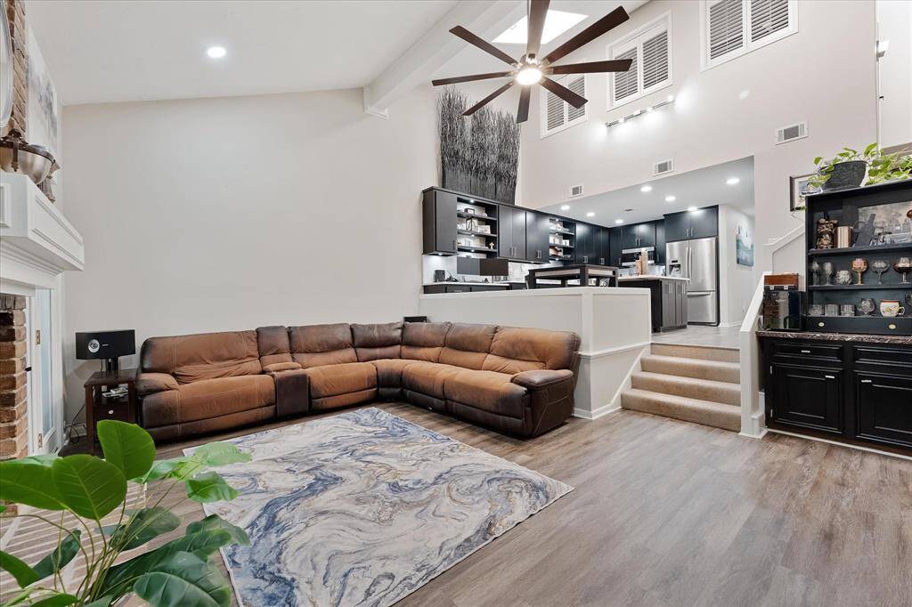 Room to dance on this floor