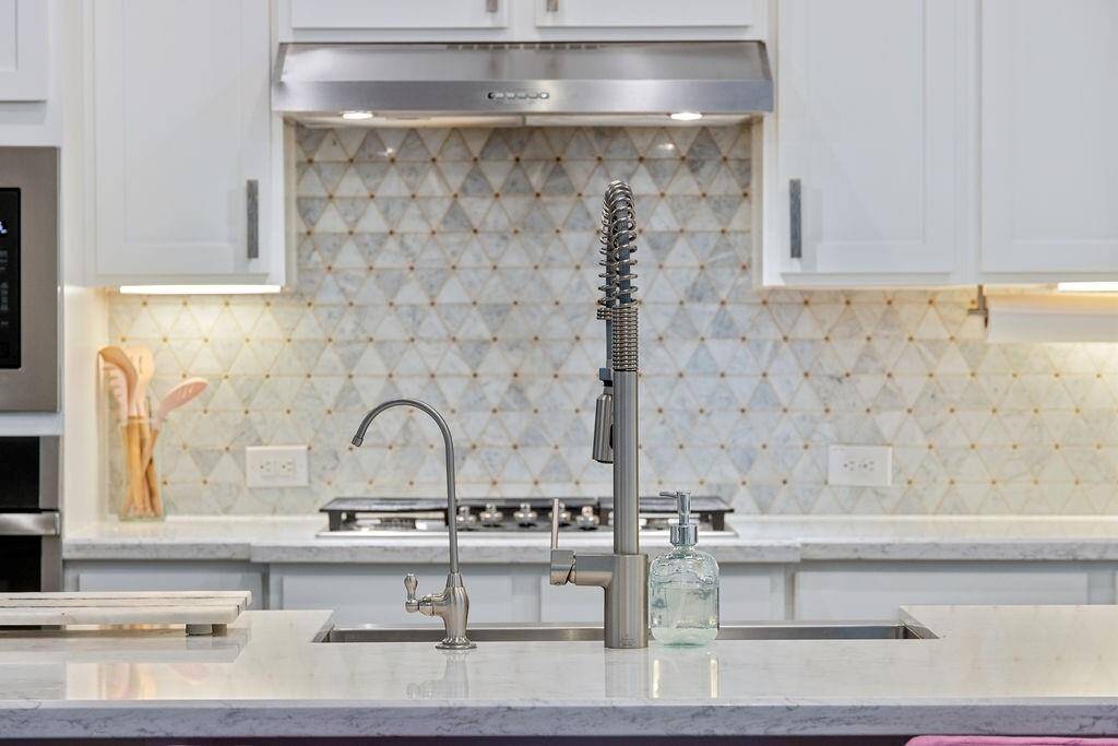 Beautiful backsplash