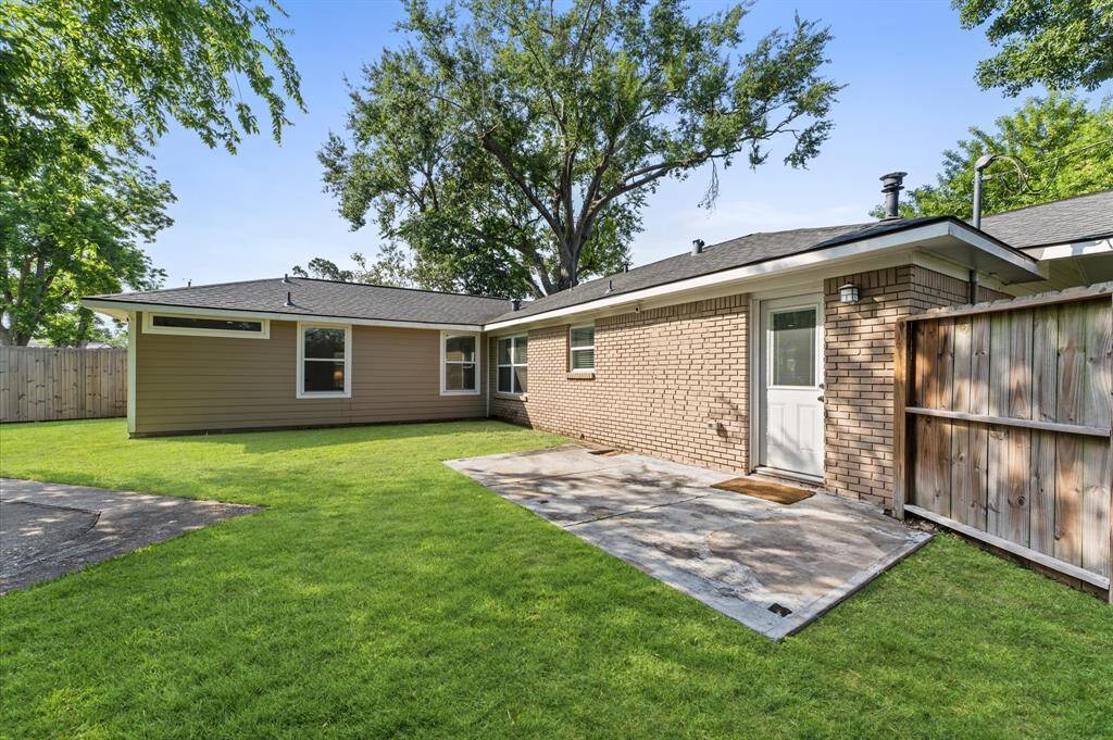 Spacious backyard fully fenced