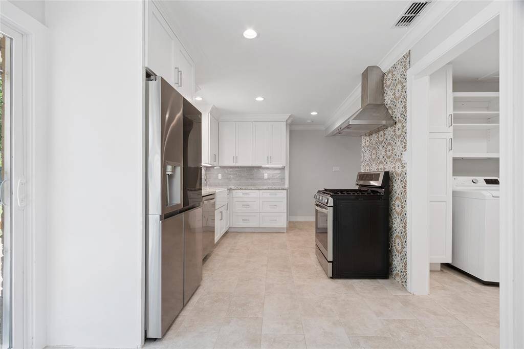 All appliances included