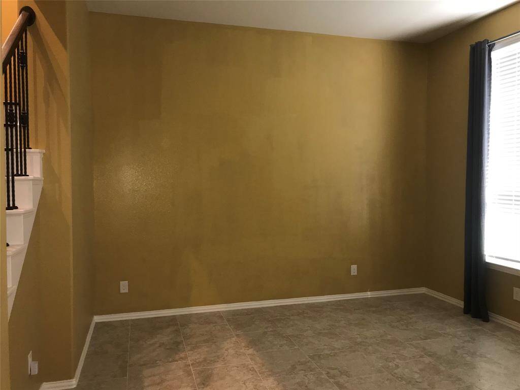 This gorgeous Flex Room can be used as Formal Living, Den, Dining Room, etc.