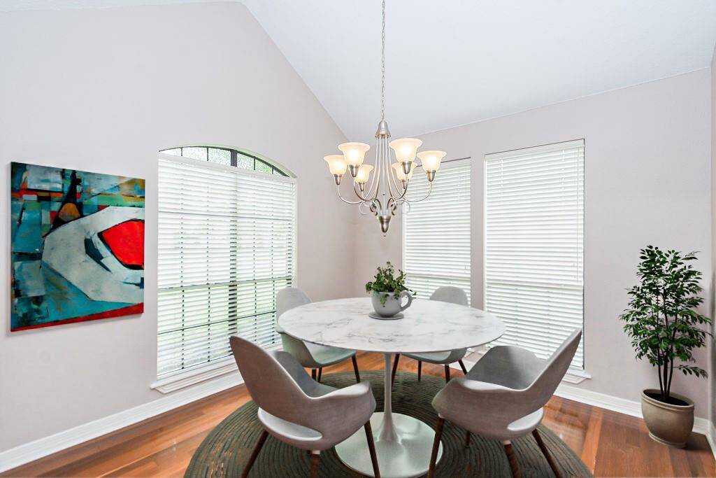 Breakfast area- virtually staged