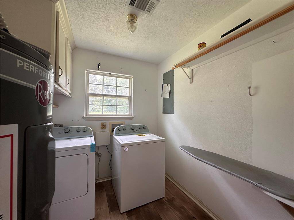 Built-in foldout ironing board