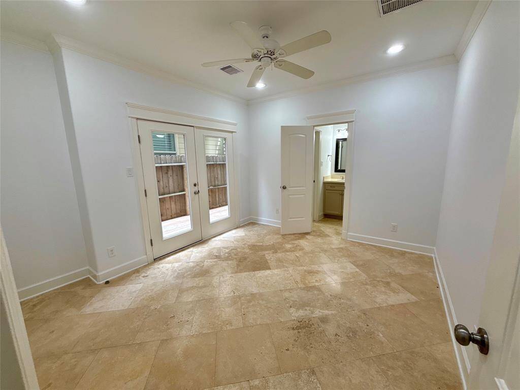 Bedroom, Office, or Gym w/ Bathroom & Closet (1st Floor)