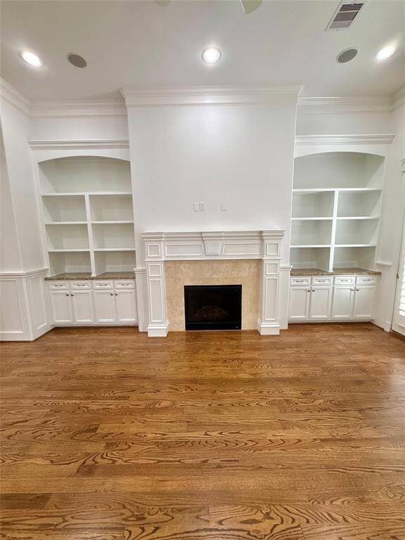 Gas Fireplace w/ Built in Shelves