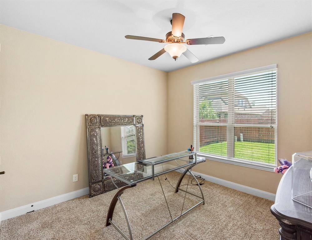 2nd bedroom downstairs