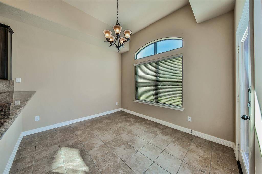 Direct access to the covered patio for outdoor fun or grilling.