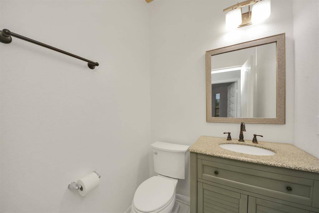 Upgraded half bath for your guests to use