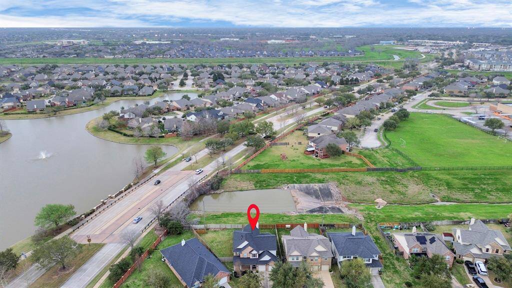 Another ariel view - you are close to everything!