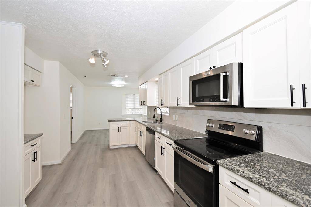 Kitchen area