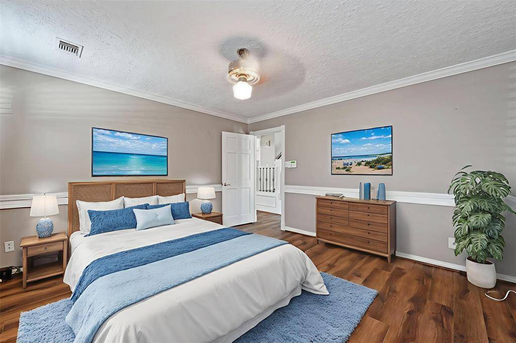 This is how your private owners retreat could look (virtually staged).