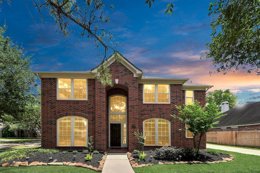 Don’t miss out on this incredible opportunity! Call today to schedule a private showing.