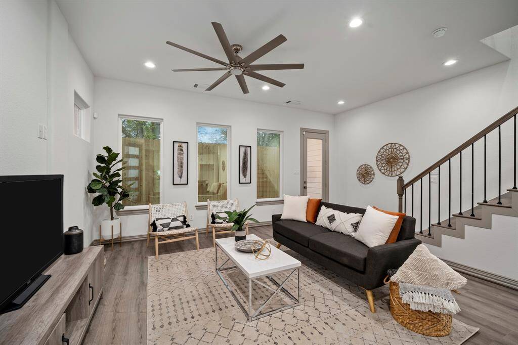Picture from previously staged model
