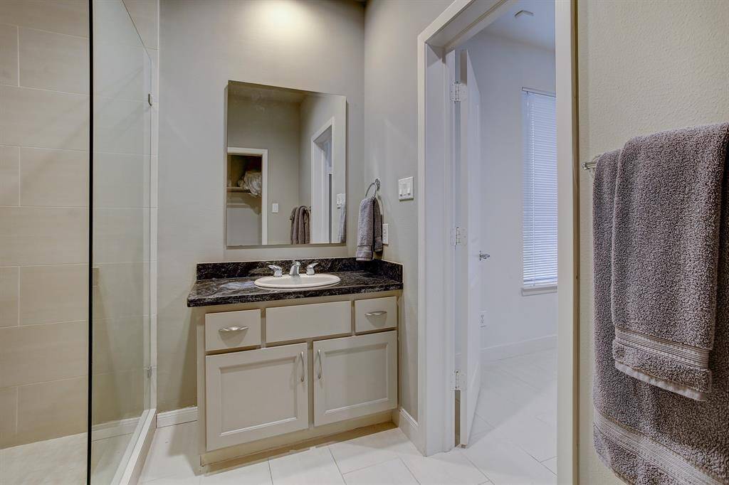 Recently updated first floor bath with walk-in shower. Custom shower with double shower caddy.