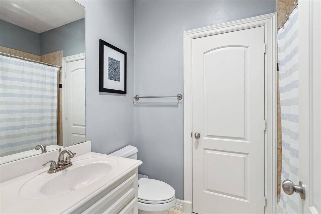 A private, full bathroom located on the third floor.