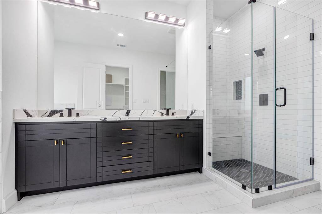 Enjoy a double sink vanity for convenience in the mornings!