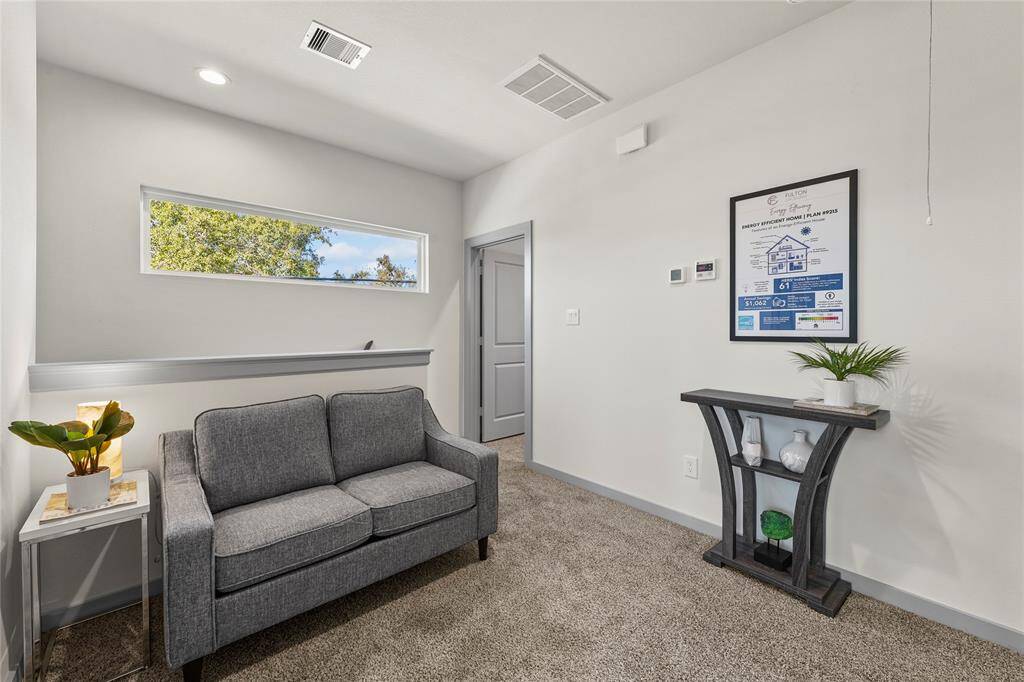 2nd floor Study/Office Area