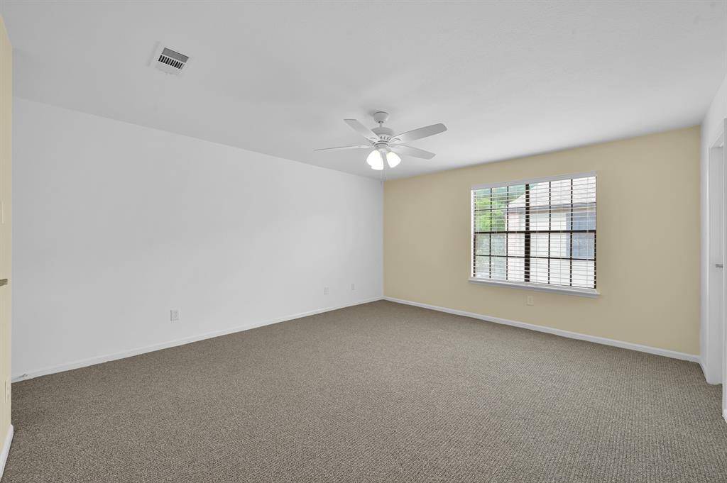 Spacious secondary bedroom
