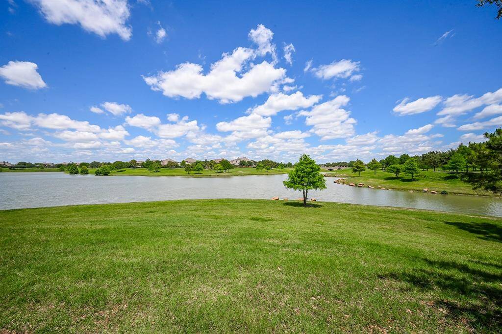 Some folks say that where there is water, there is peace. Enjoy every silent moment.