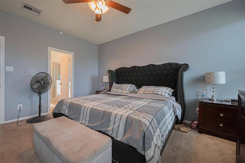 Masterbedroom