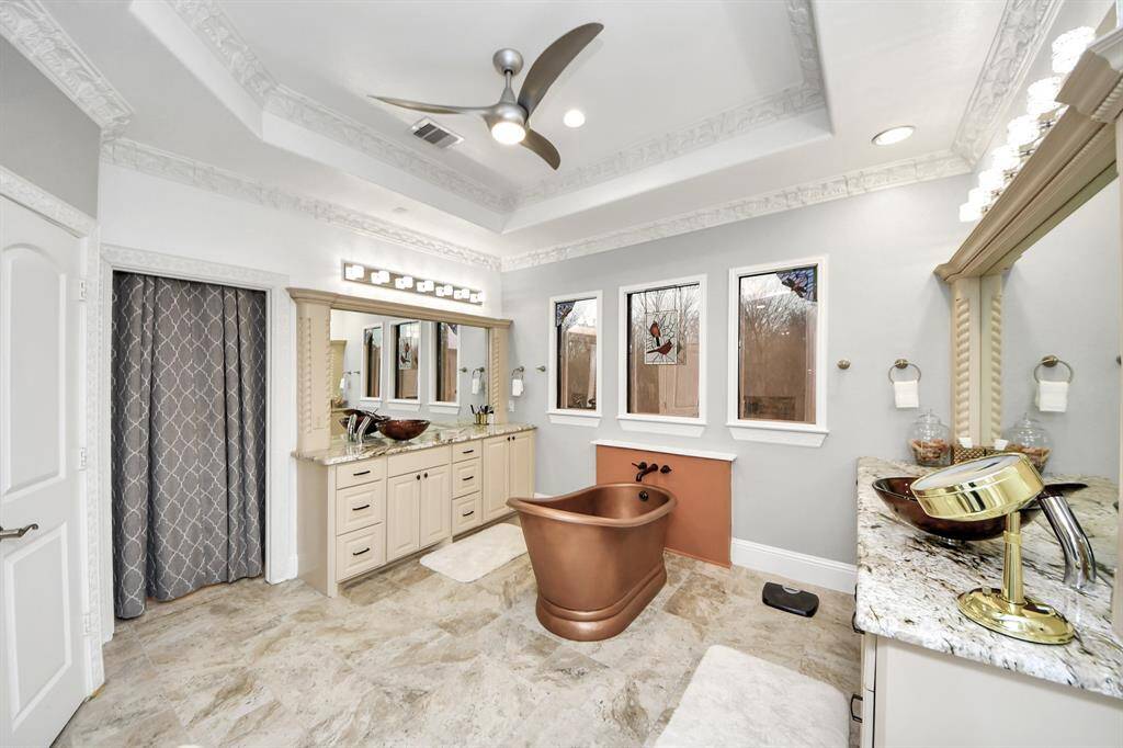 Primary bedroom has beautifully remodeled en suite!