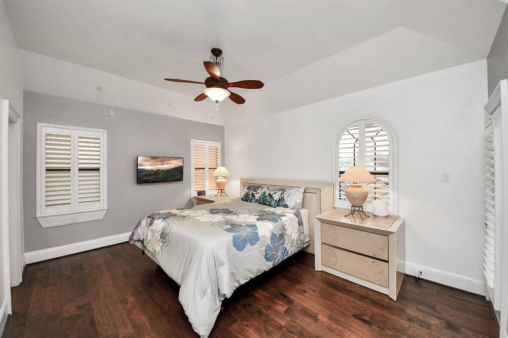 One of several secondary bedrooms!