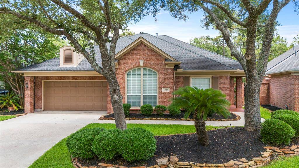 Welcome to 11815 Catrose Lane!