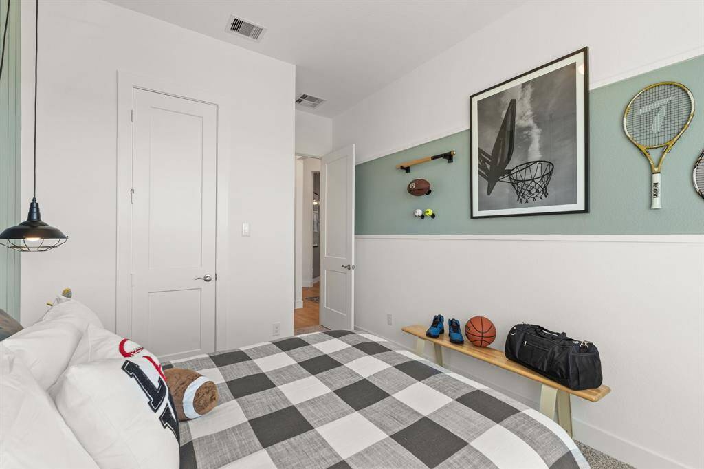 Photos are REPRESENTATIVE of the home /floor plan and are NOT of the actual home.  Selections, features, and room options may vary.  For more info, contact Chesmar Homes.