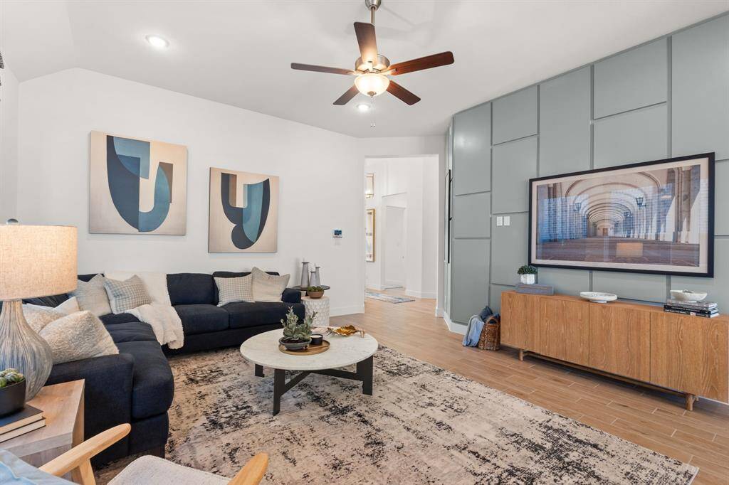 Photos are REPRESENTATIVE of the home /floor plan and are NOT of the actual home.  Selections, features, and room options may vary.  For more info, contact Chesmar Homes.