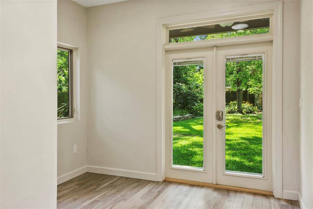 This is a flex room that could be a home office/study or sunroom.