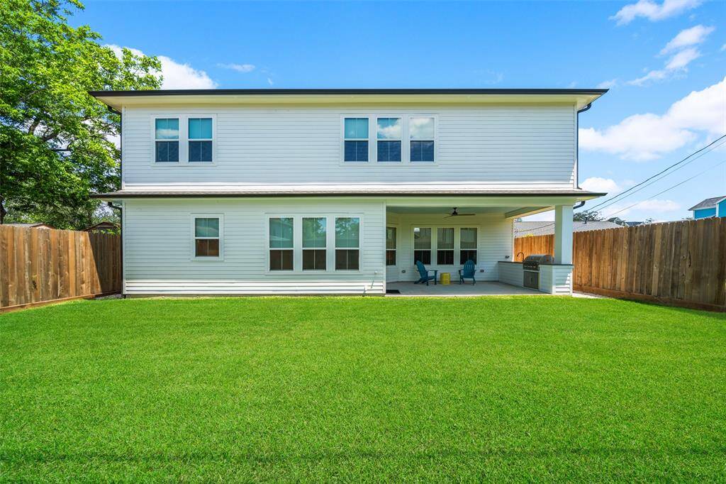 Back Yard is large enough to install a pool.