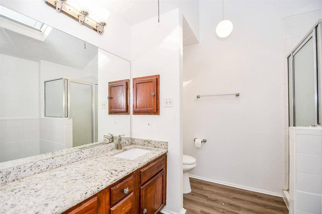 Primary bath with extra counter space