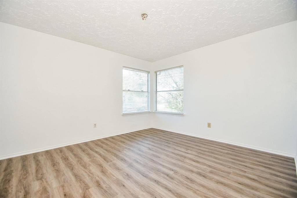 Fourth bedroom now has ceiling fan