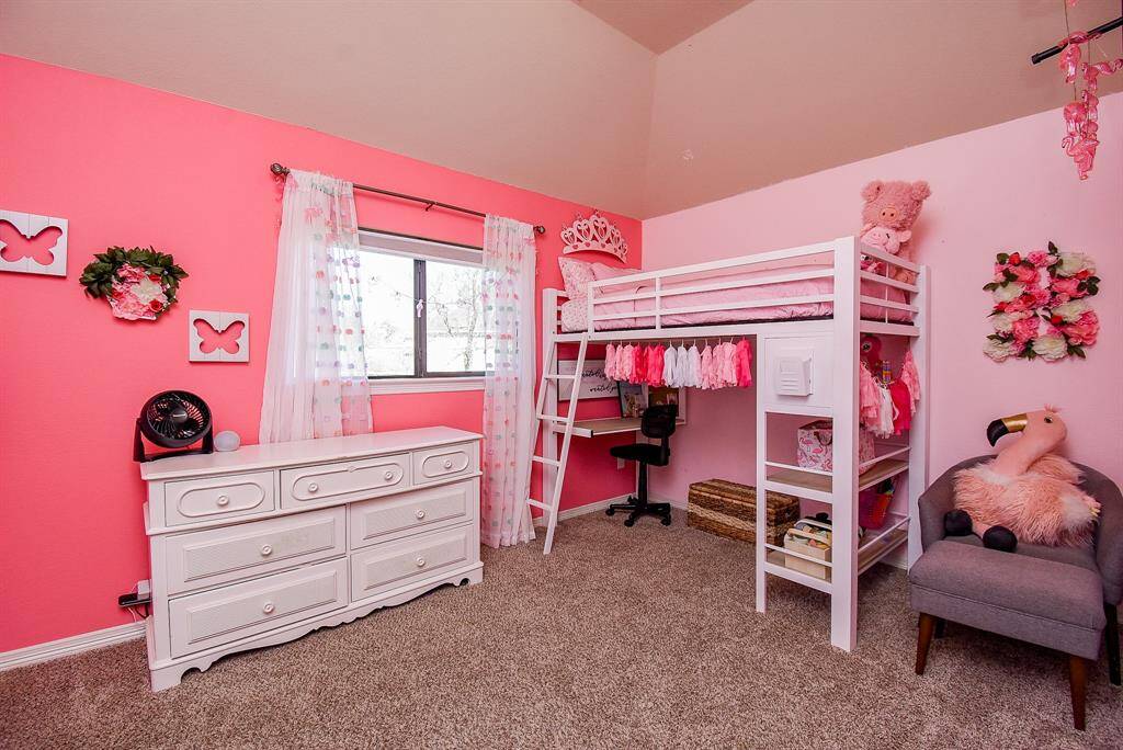 Welcome to the Flamingo Room!