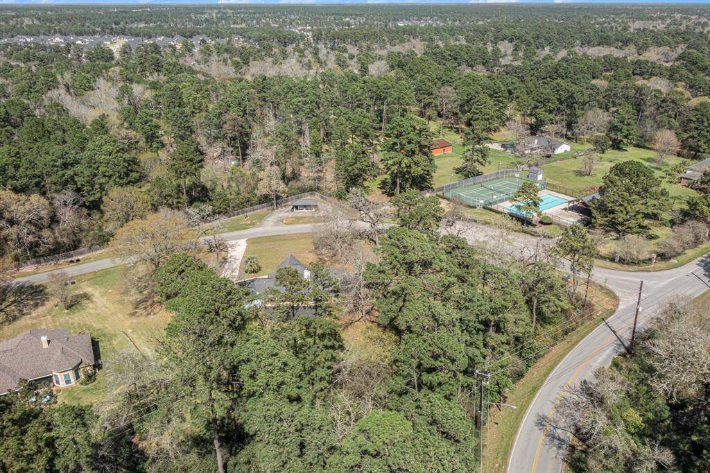 Home is walking distance to the community pool!