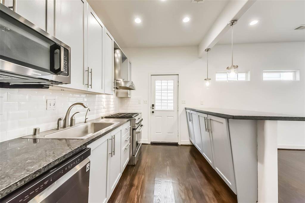 Updated kitchen!