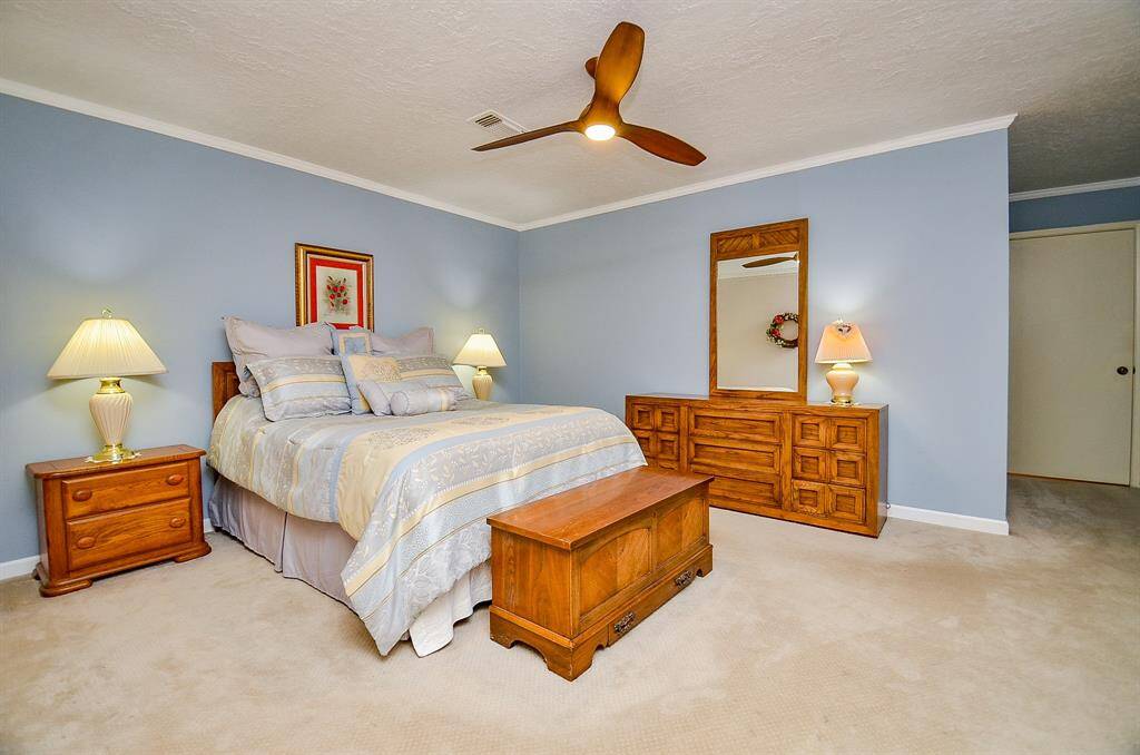 Large primary suite.