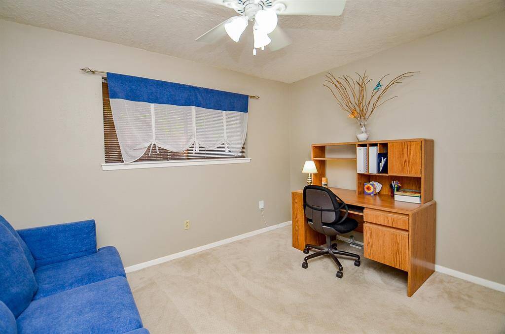 Fourth bedroom