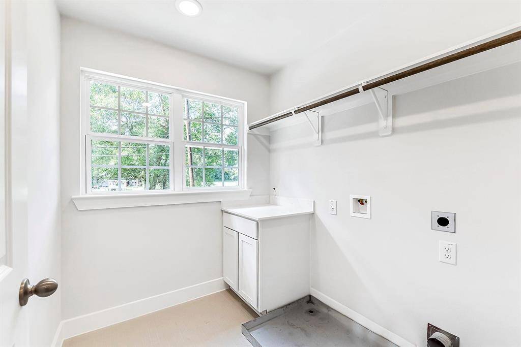 Huge laundry space.
