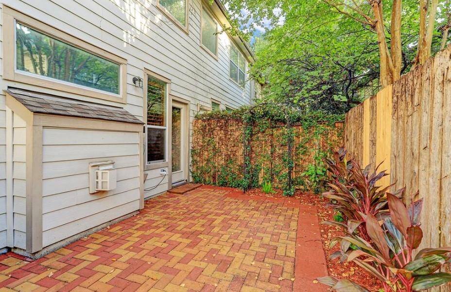Spacious Backyard
