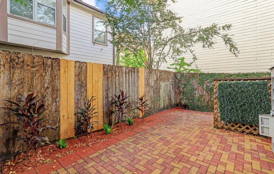 Spacious Backyard