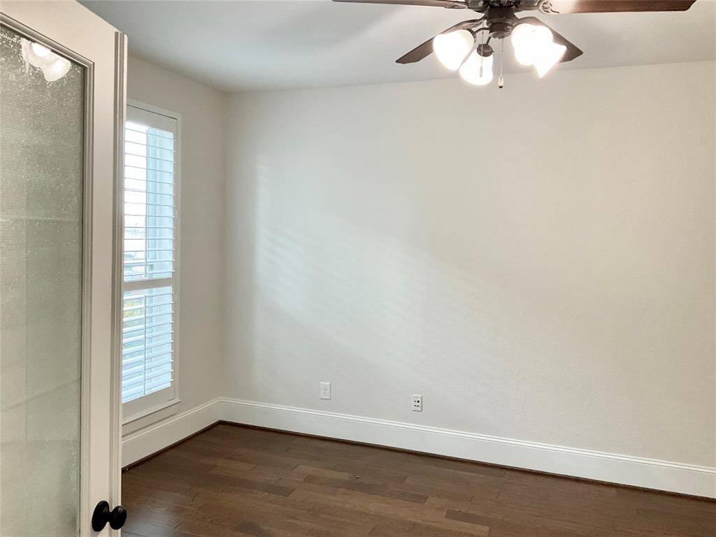 Welcome home! A great room for any purpose you desire. A private TV room to watch sports late into the night, entertain guests while cheering for your favorite team, a guest bedroom with ensuite bathroom and walk in closet, a playroom  or a fabulous Home Office.