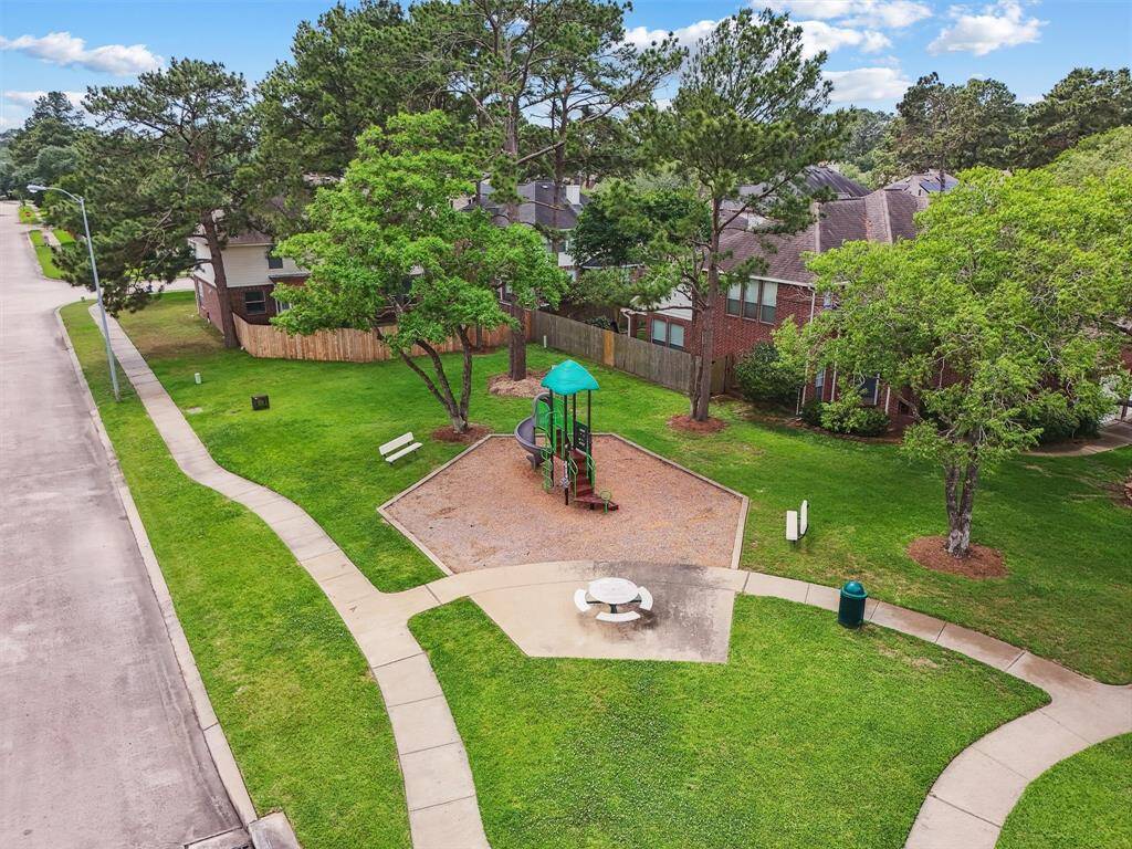 The park around the corner from Mountain Crest Dr.