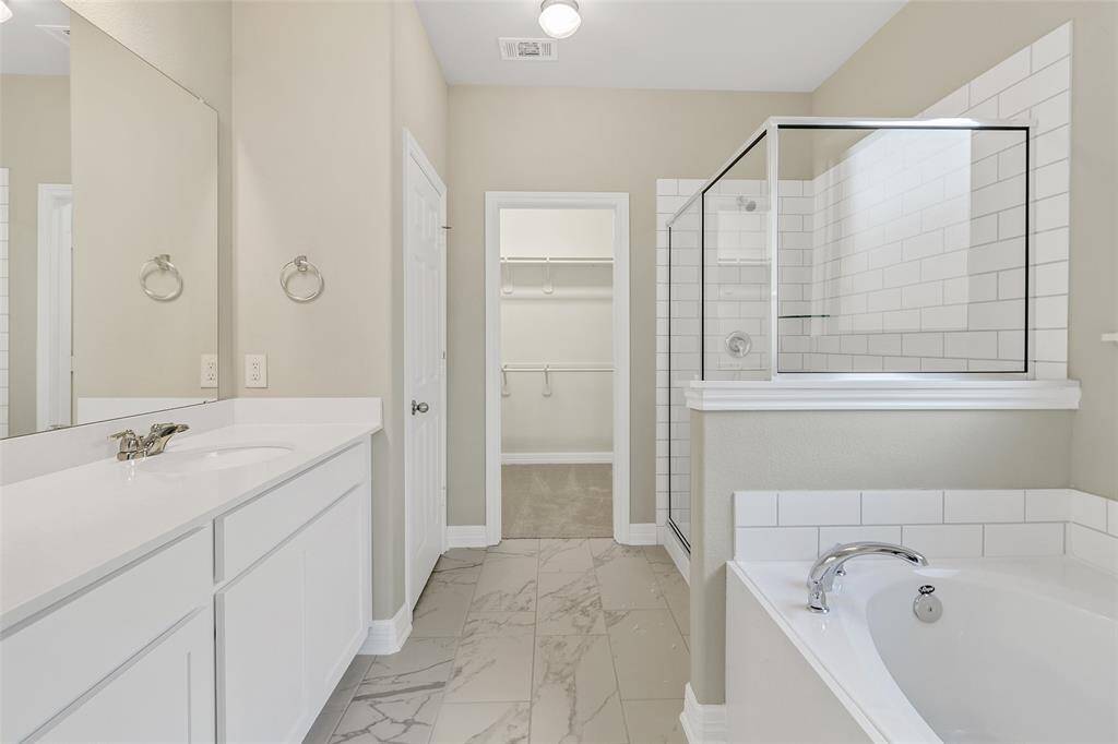 Note: Sample product photo. Actual exterior and interior selections may vary by homesite. Photo may be virtually staged