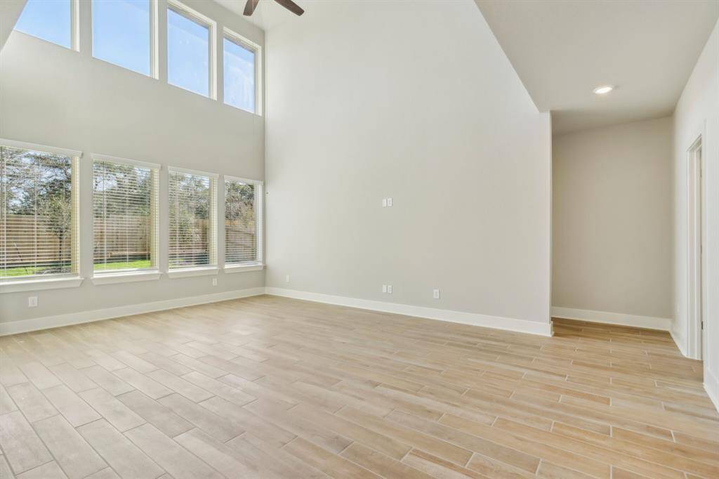 Photo is not of the actual home but is an inspirational photo of builder’s model home and may depict options, furnishings, and/or decorator features that are not included.