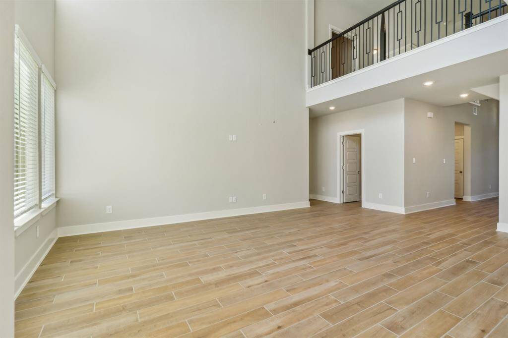 Photo is not of the actual home but is an inspirational photo of builder’s model home and may depict options, furnishings, and/or decorator features that are not included.