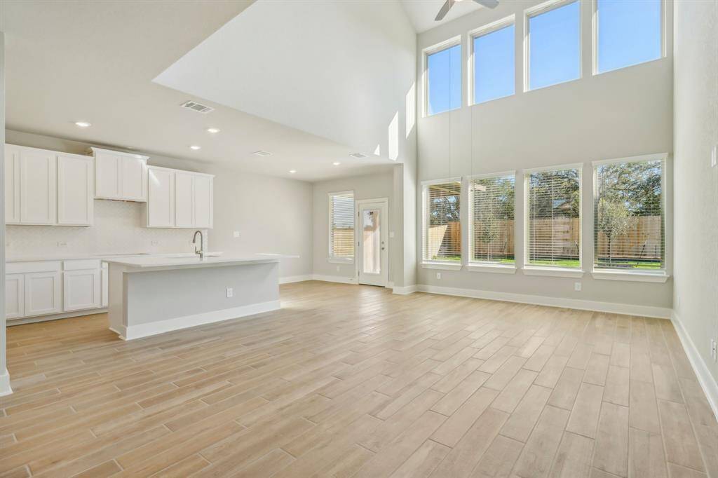 Photo is not of the actual home but is an inspirational photo of builder’s model home and may depict options, furnishings, and/or decorator features that are not included.