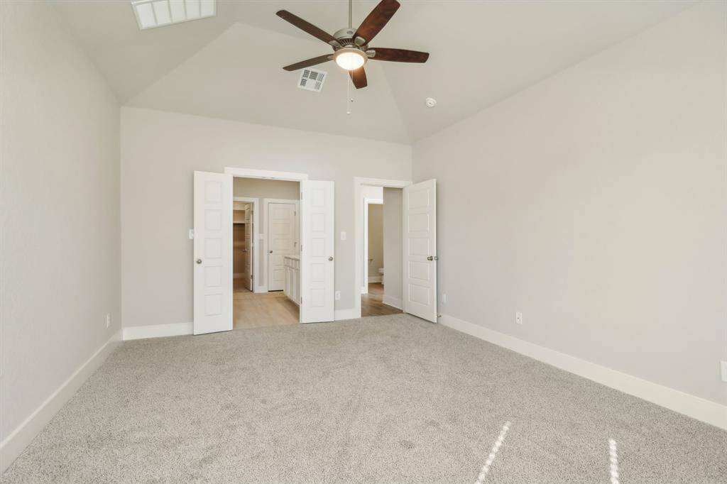Photo is not of the actual home but is an inspirational photo of builder’s model home and may depict options, furnishings, and/or decorator features that are not included.